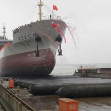 【船廠小能手上排下水氣囊打撈氣囊載重氣囊青島生產加工制造圖片】船廠小能手上排下水氣囊打撈氣囊載重氣囊青島生產加工制造